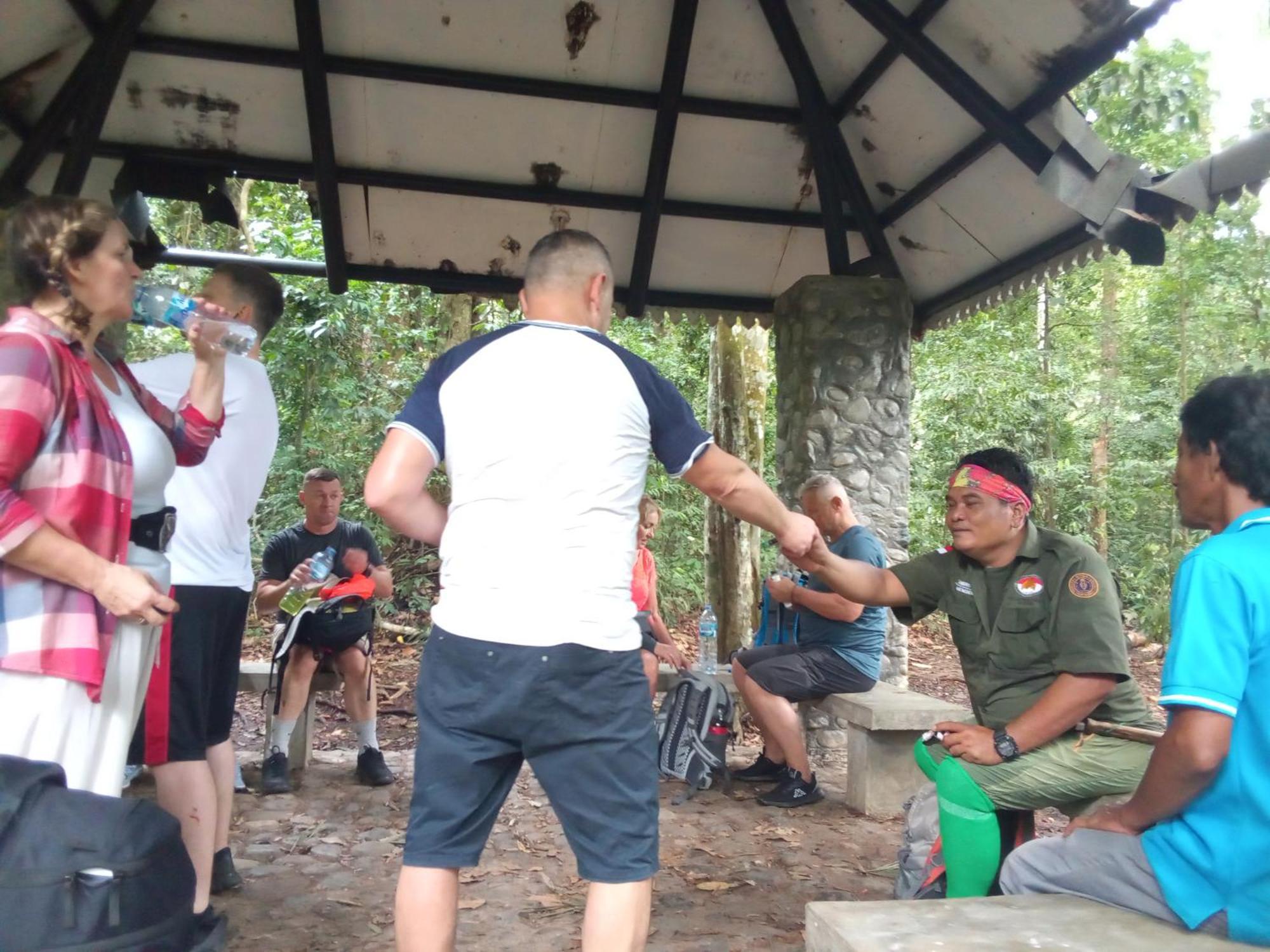 Jungle Treking & Jungle Tour If You Want To Stay Here,You Must Book Treking Only With Us Bukit Lawang Ngoại thất bức ảnh